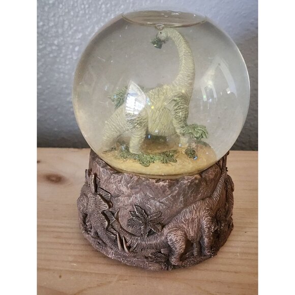 Brachiosaurus Dinosaur Snow Globe The San Francisco Music Box Company - Picture 5 of 12